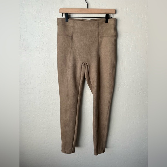 Spanx Faux Suede Pull On Slimming Leggings large - Picture 6 of 11